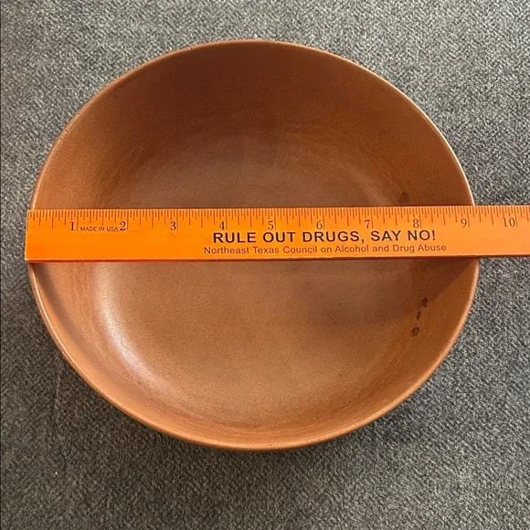 Vgt Ellingers agatized wood bowl. 3 inches tall 9 inches wide. - Picture 2 of 5